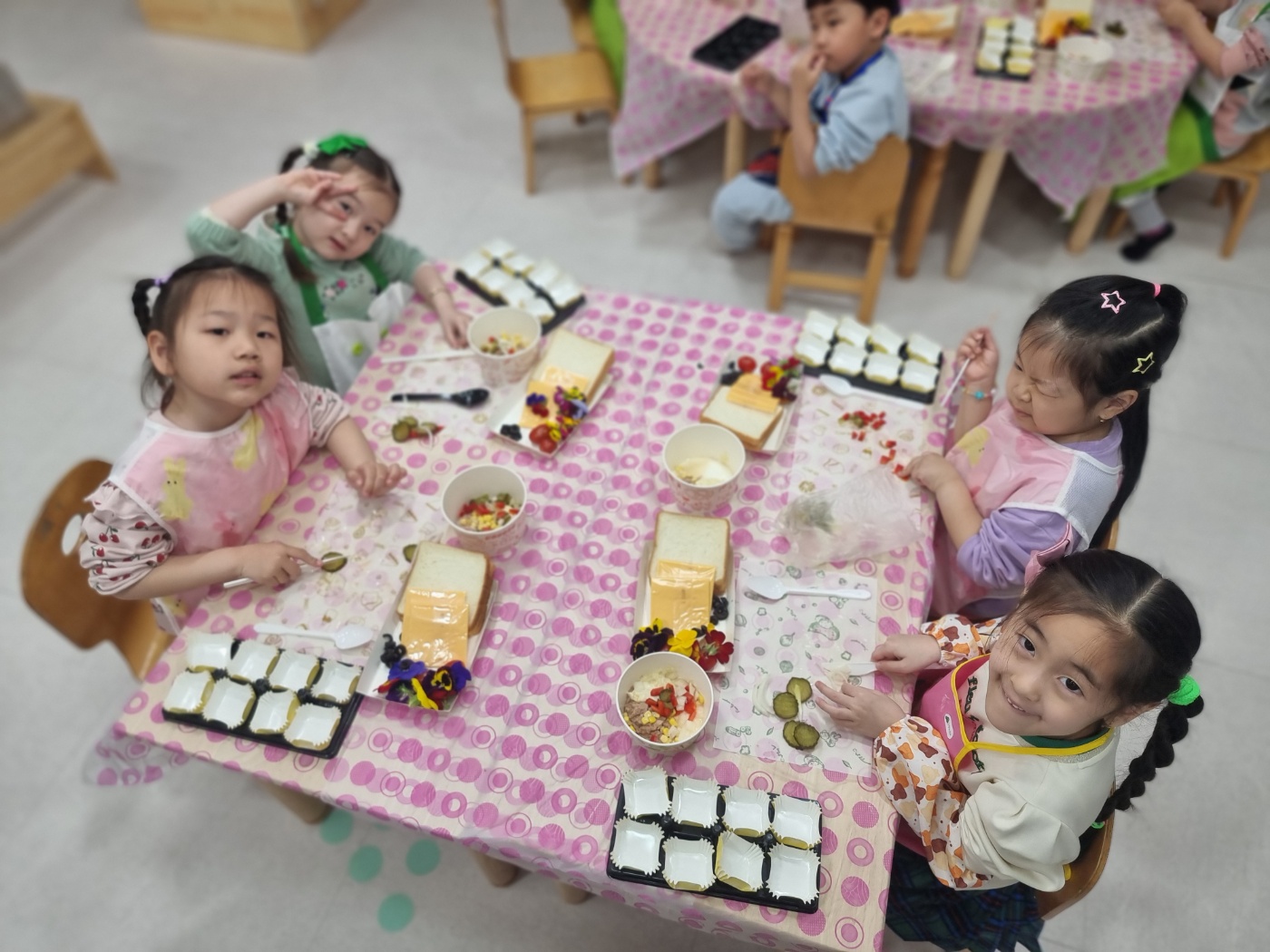 달라서 좋아 함께라서 좋아 친구야 같이 놀자! 이미지2